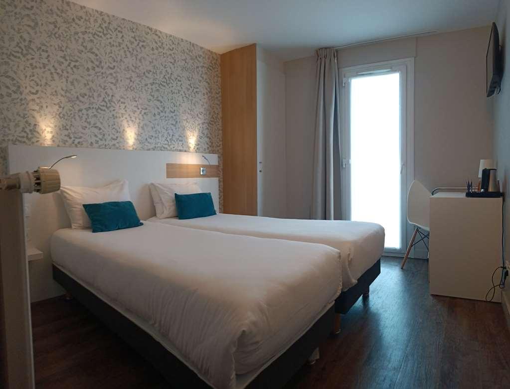 Brit Hotel Les Alizes Pornic Habitación foto