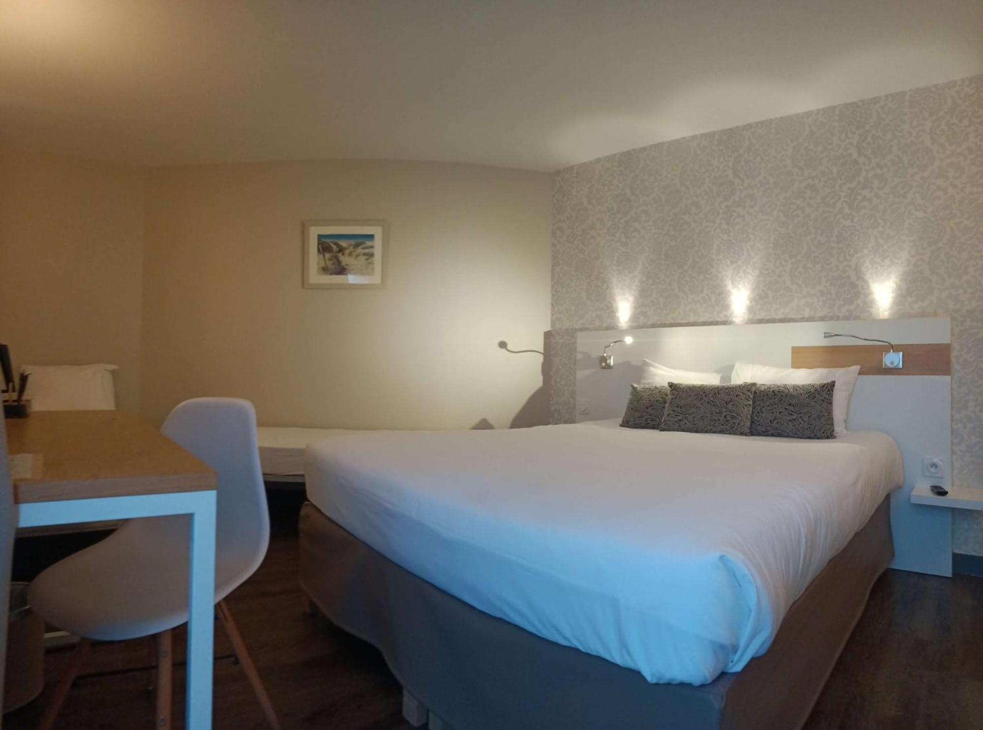 Brit Hotel Les Alizes Pornic Exterior foto