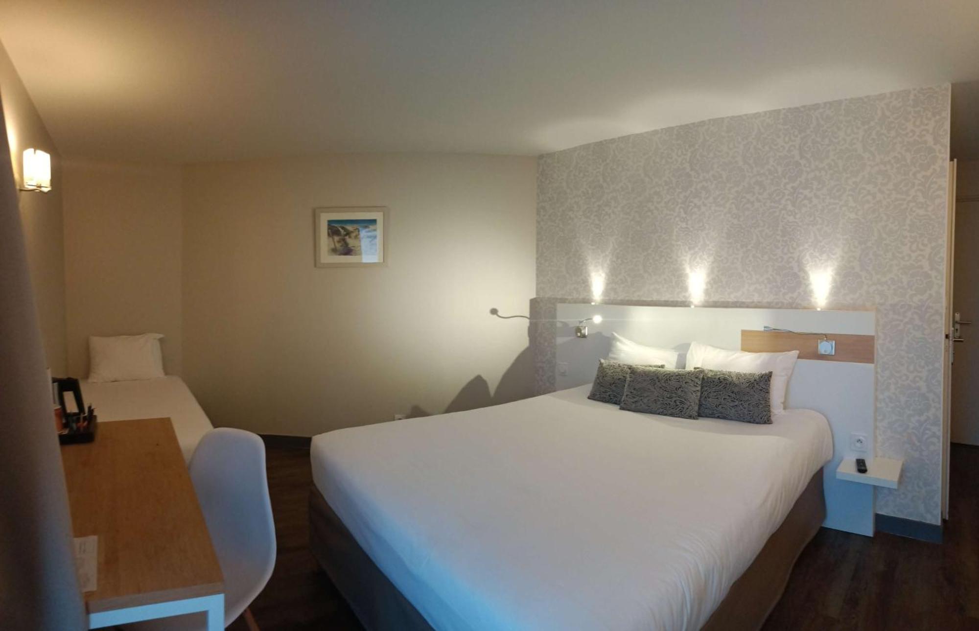 Brit Hotel Les Alizes Pornic Exterior foto