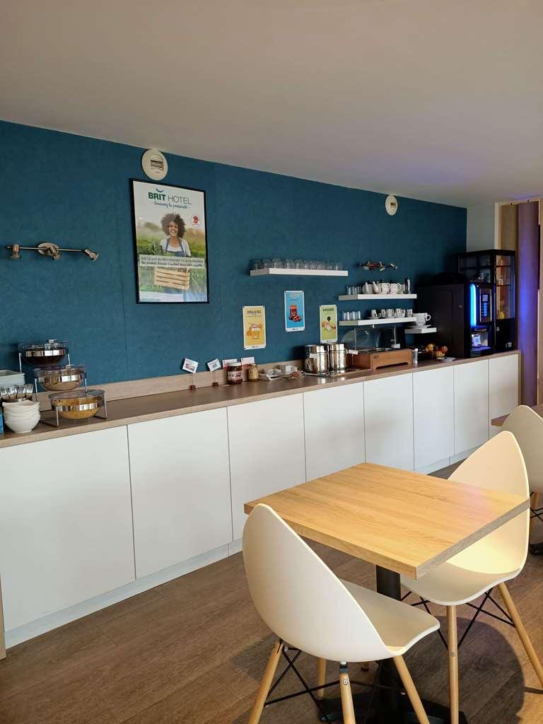Brit Hotel Les Alizes Pornic Restaurante foto