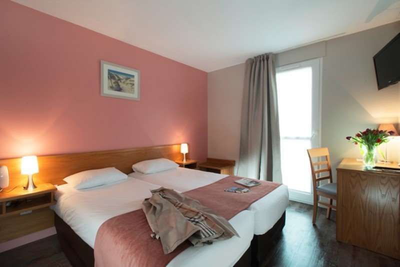 Brit Hotel Les Alizes Pornic Habitación foto