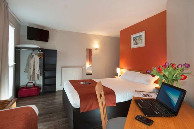 Brit Hotel Les Alizes Pornic Habitación foto